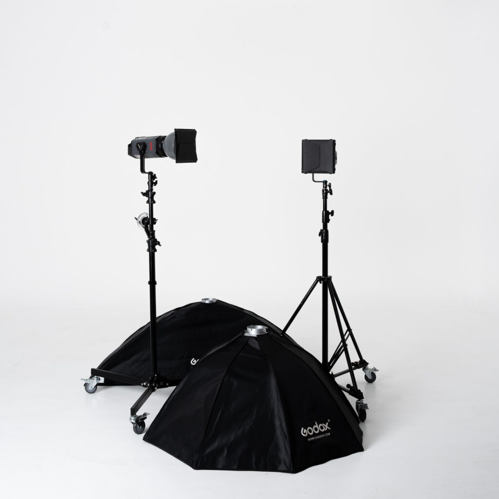 Cog Creative Bowen Lighting Packages -